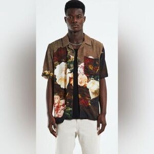 NWT New Order Men’s Tan Floral Roses Short Sleeve Button Down Shirt - Size XL
